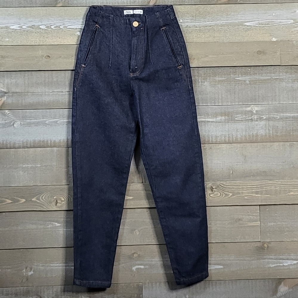 NWT Zara Tailored High Rise Mom Jeans
